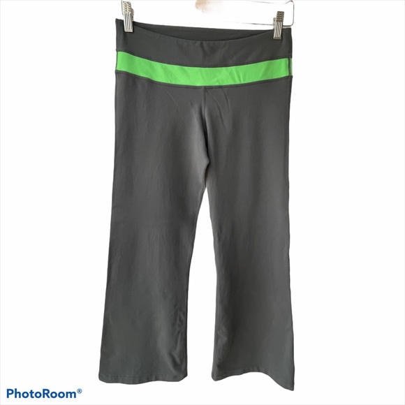 LULULEMON gray and green reversible yoga pants - Picture 2 of 5